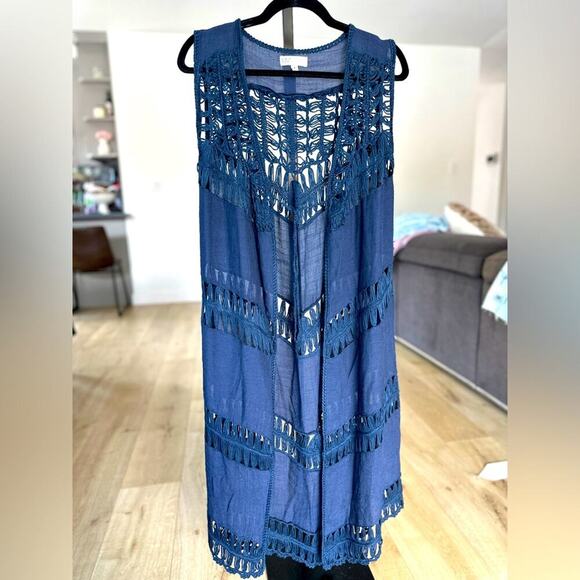 Neiman Marcus crochet cover up! Size M - Picture 1 of 6